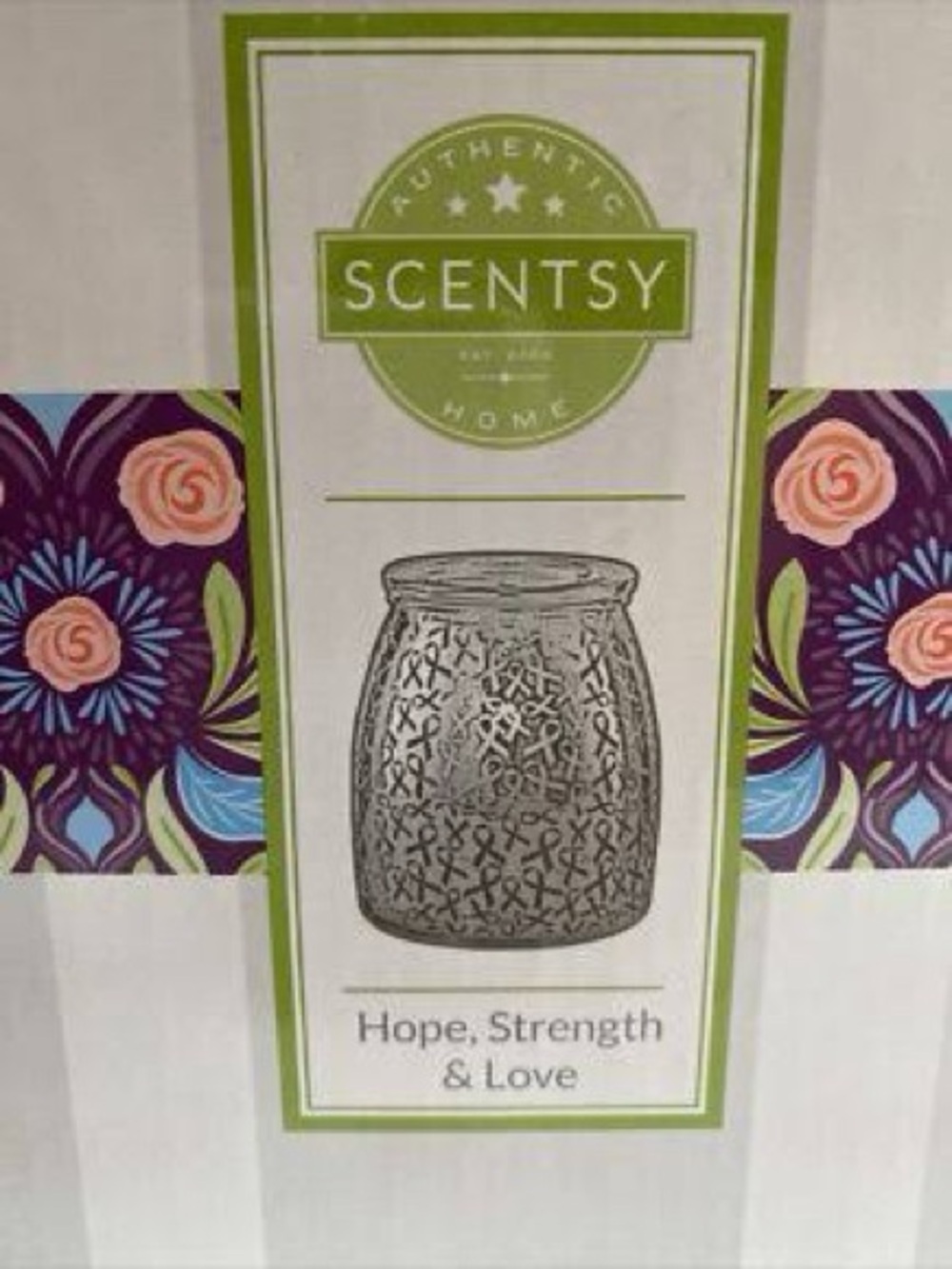 NEW IN BOX Breast Cancer Scentsy Warmer